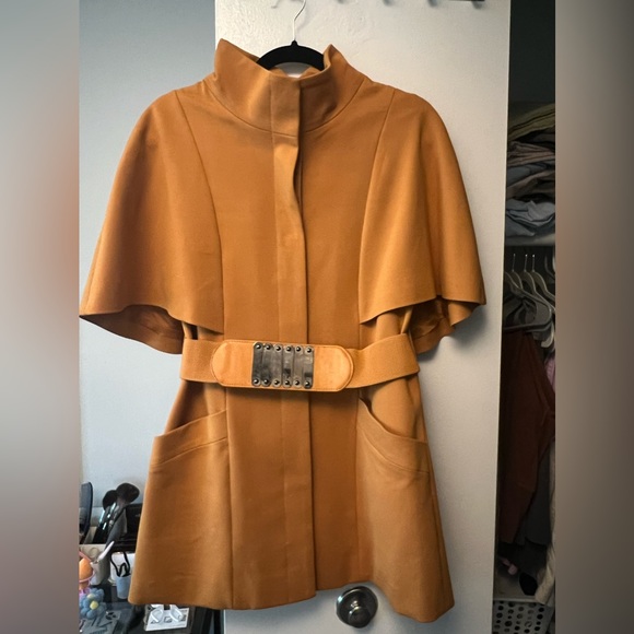 Vero Moda cape coat. Like brand new. Come with belt. - Picture 2 of 4